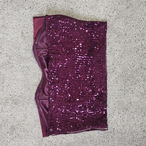 New Wildfox Alston Sequin Cropped Bow Front Strapless Top Size XL Dark Purple - Picture 5 of 12